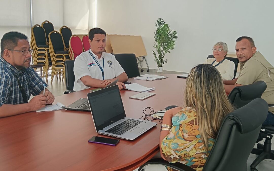 UCQ realiza reunión con ANA para fortalecer los procedimientos en el manejo de sustancias químicas controladas