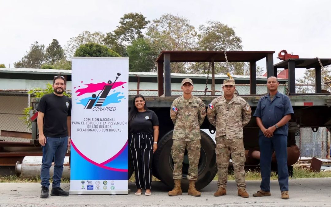 CONAPRED entrega donación al Servicio Nacional Aeronaval