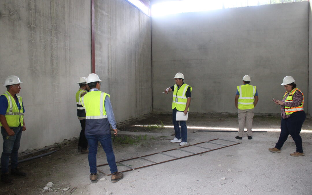 Unidad de Control de Químicos (UCQ) verifica edificio de materiales peligrosos del CCI de Aduanas en Paso Canoas